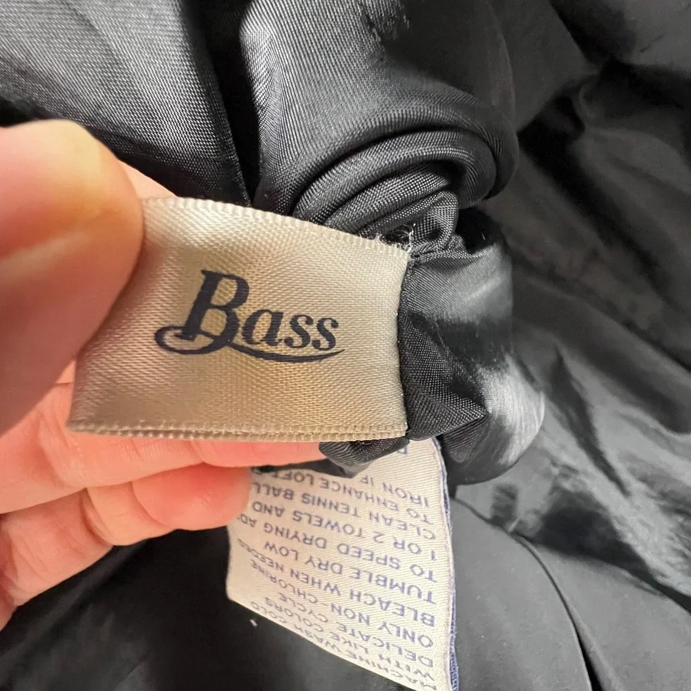 G.H. Bass Puffer Vest Womens Small Black Down Fill Quilted GHAW7836 Winter Layer